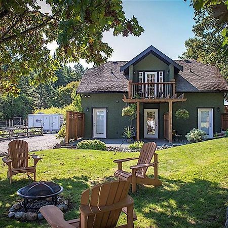 Guest Suites On Benvenuto 브렌트우드베이 외부 사진
